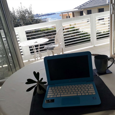 Shutters By The Sea - QLD Tourism 3