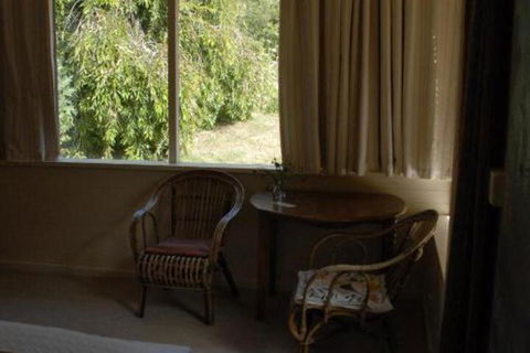 Birdwing Bed & Breakfast Weegena - Queensland Tourism 4