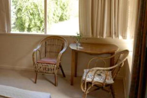 Birdwing Bed & Breakfast Weegena - Queensland Tourism 7
