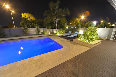 Bentley Motel - Queensland Tourism 2