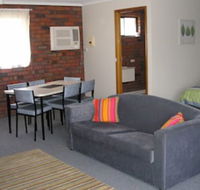 Coorrabin Motor Inn - Queensland Tourism