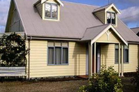 Middleton Cottage - QLD Tourism 5