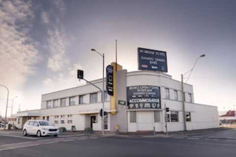 Mowbray Hotel - Queensland Tourism 0