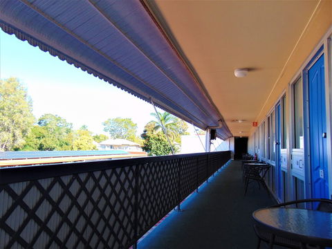 Rockhampton Court Motor Inn - Queensland Tourism 1