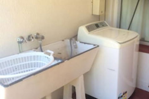 Copper Gate Motel - Queensland Tourism 7