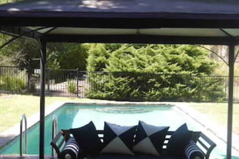 The Lodge Country House - Queensland Tourism 1