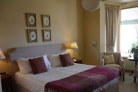 The Lodge Country House - Queensland Tourism 5