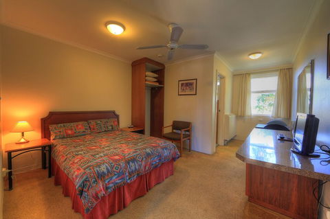 Cooma Motor Lodge Motel - QLD Tourism 5