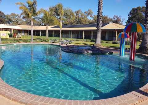 Barooga Country Inn Motel - Queensland Tourism 4