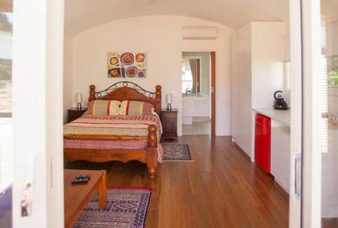 Chianti Cottages - Queensland Tourism 6