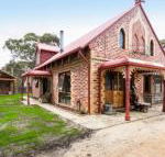 Chianti Cottages - Queensland Tourism