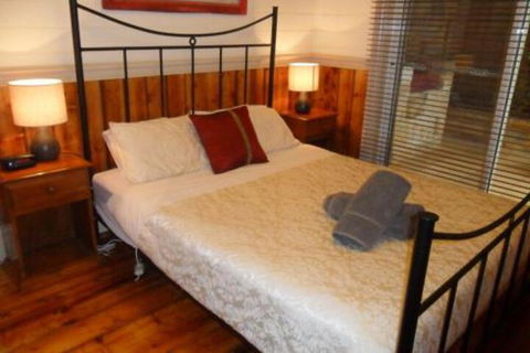 Stonecutters Inn - QLD Tourism 5