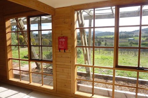 Charles Reuben Estate - Queensland Tourism 7