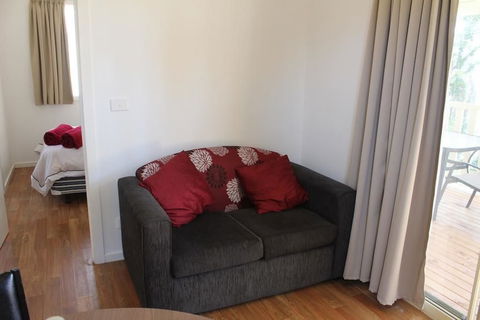 Regatta Point Holiday Park - QLD Tourism 6