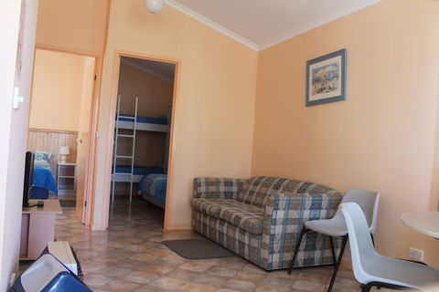 Regatta Point Holiday Park - QLD Tourism 4