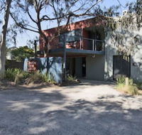 Chatby Lane Lorne - QLD Tourism