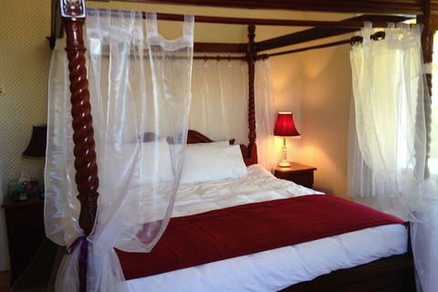 Acacia Bed & Breakfast - QLD Tourism 3