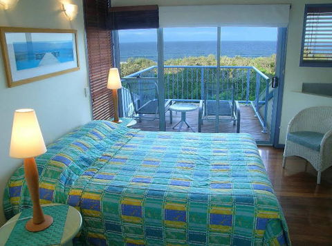 Castaway Cove Resort Noosa - Queensland Tourism 2