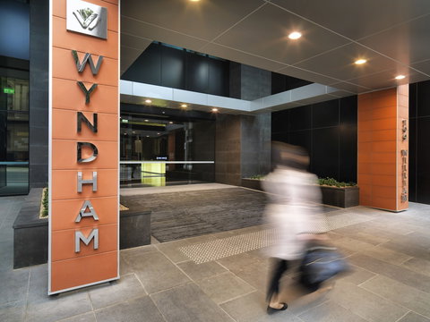 Wyndham Hotel Melbourne - QLD Tourism 0