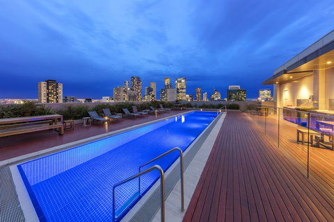 Wyndham Hotel Melbourne - QLD Tourism 5