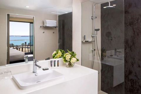 Novotel Geelong - Queensland Tourism 7