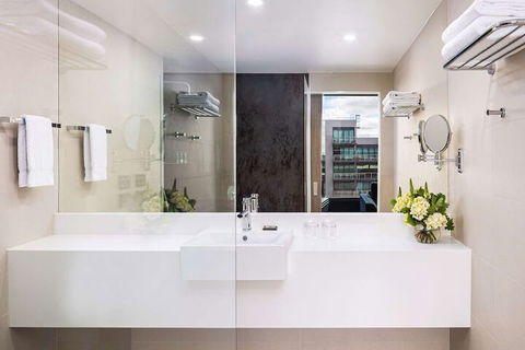 Novotel Geelong - Queensland Tourism 6