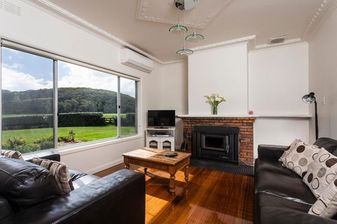 The Farm House - QLD Tourism 3