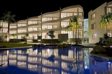 Cotton Beach Resort - Tweed Coast Holidays - Queensland Tourism 1