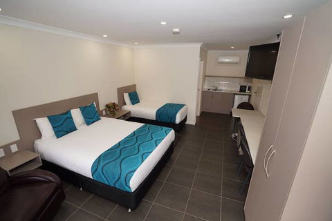 Exies Bagtown - Queensland Tourism 6