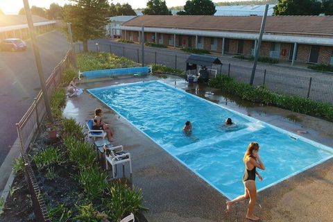 Exies Bagtown - Queensland Tourism 1