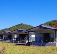 Del Rio Riverside Resort - Queensland Tourism