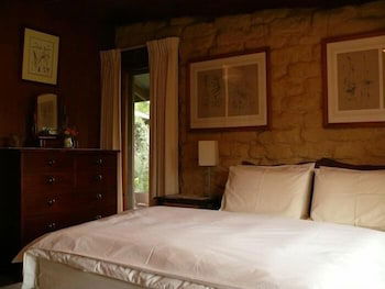 The Burrow At Wombat Bend - QLD Tourism 4