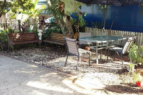 Nambour Central Motel - Queensland Tourism 3