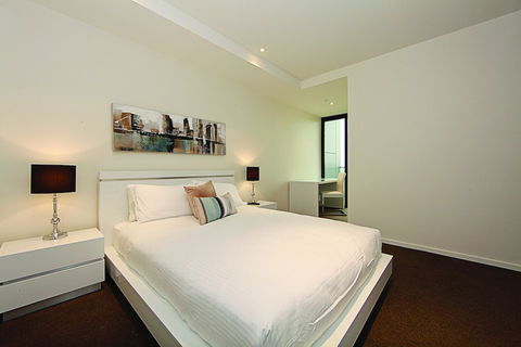 Accommodate Canberra - The ApARTments - Queensland Tourism 0