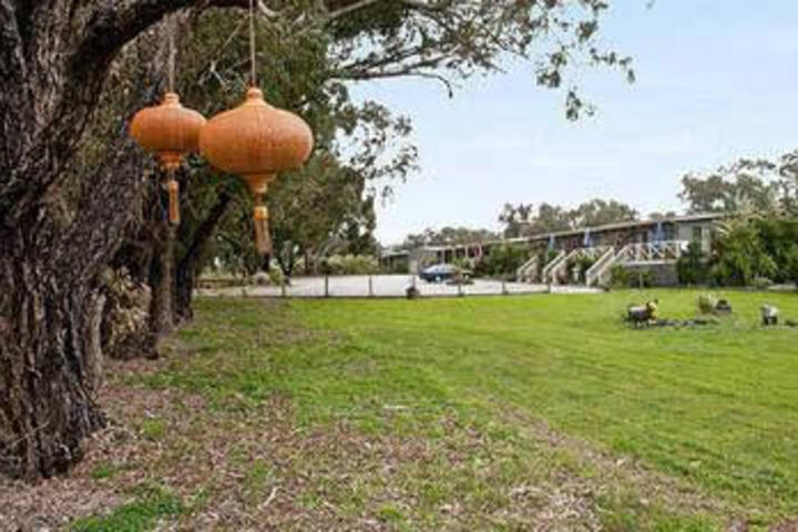 Noorat East VIC QLD Tourism