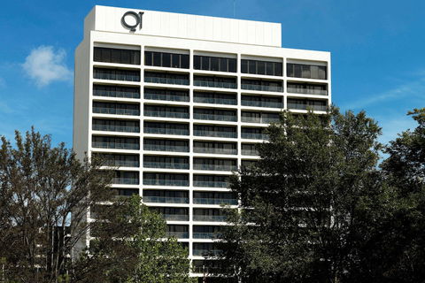 QT Canberra - Queensland Tourism 2