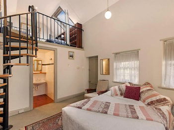 Victoria House - QLD Tourism 1