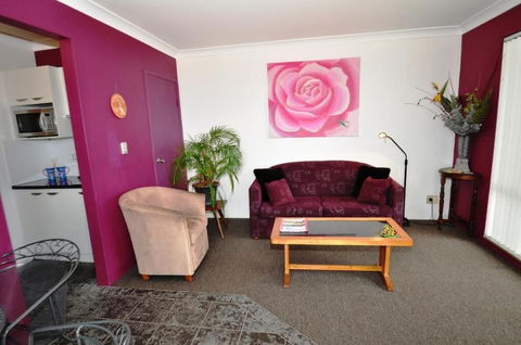 Beachfront Apartments Narooma - QLD Tourism 4
