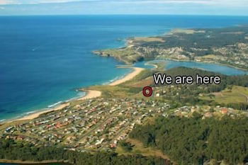 Beachfront Apartments Narooma - QLD Tourism 0