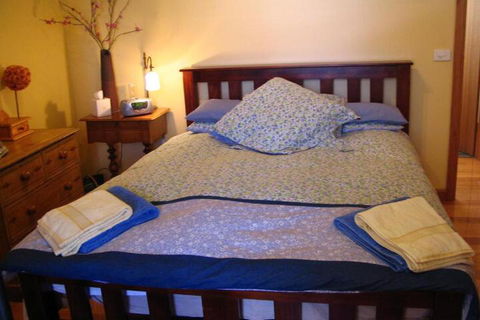Roseneath Villa B & B - QLD Tourism 4
