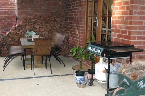 Roseneath Villa B & B - QLD Tourism 0