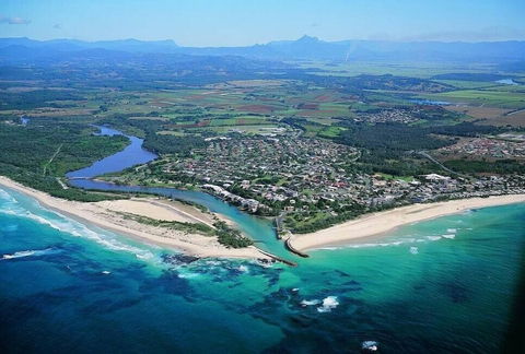 Marine Boutique Apartments - QLD Tourism 0