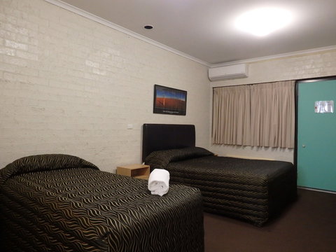 Motto Farm Motel - QLD Tourism 3