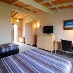Torquay Hotel / Motel - QLD Tourism 0