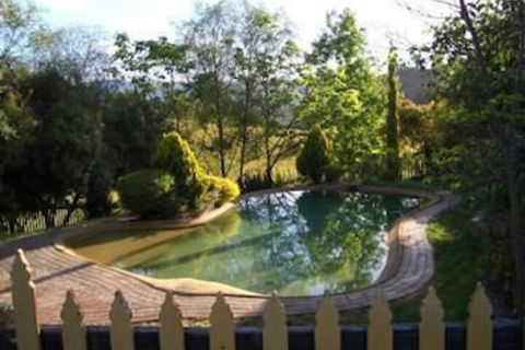 Willowlake Cottages - Queensland Tourism 1