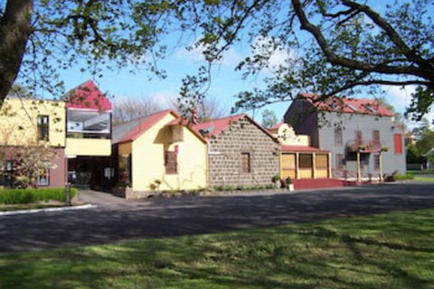The Camperdown Mill - South West Victoria - QLD Tourism 0