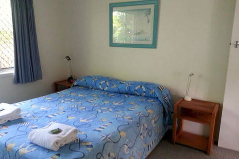 Sandy Court Holiday Units - QLD Tourism 5