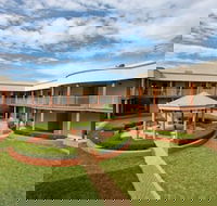 Cosmopolitan Apartments - Queensland Tourism