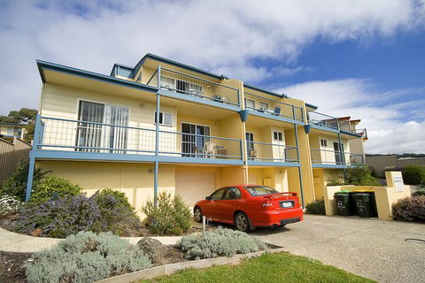 Lorne Ocean Sun Apartments - QLD Tourism 2