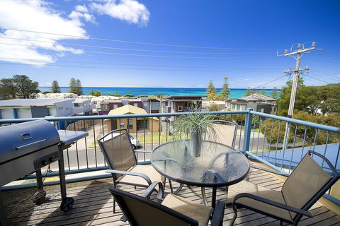 Lorne Ocean Sun Apartments - QLD Tourism 5